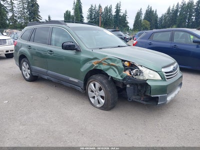 4S4BRBFC3A3****** · 2010 SUBARU OUTBACK 2.5I PREMIUM