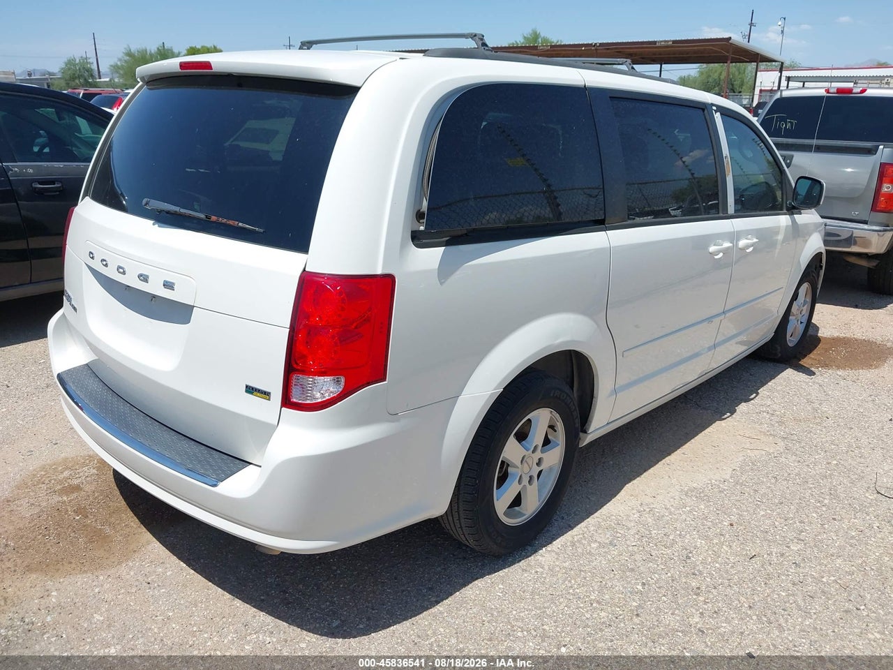 2013 DODGE GRAND CARAVAN SXT · 4/11