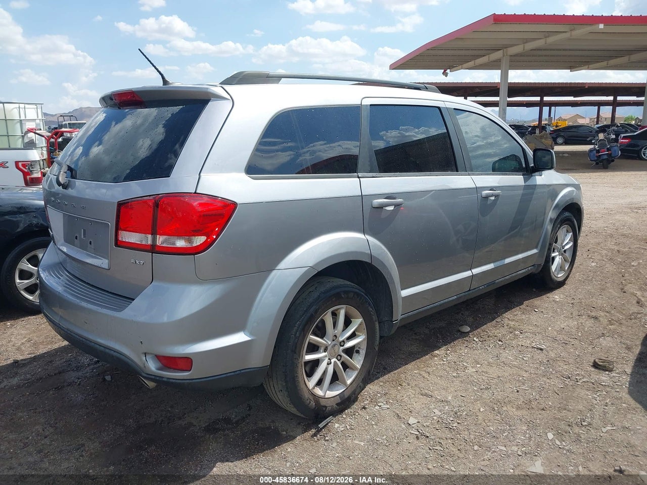 2017 DODGE JOURNEY SXT AWD · 4/11
