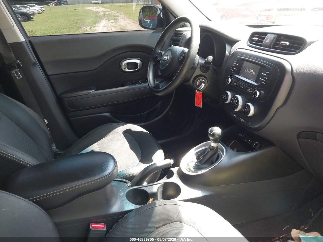 2016 KIA SOUL + · 5/11