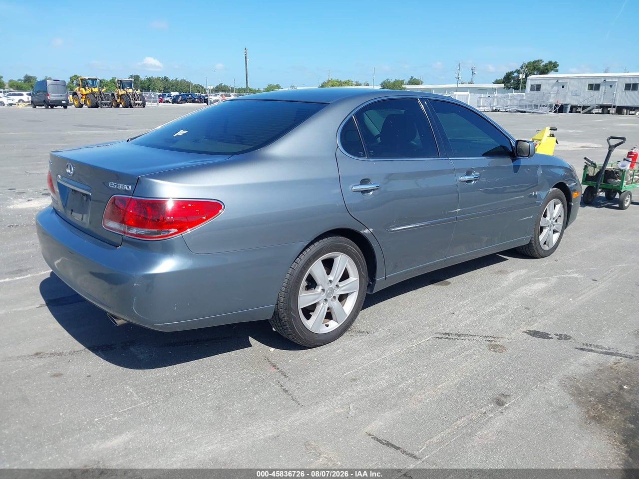 2005 LEXUS ES 330 · 4/11