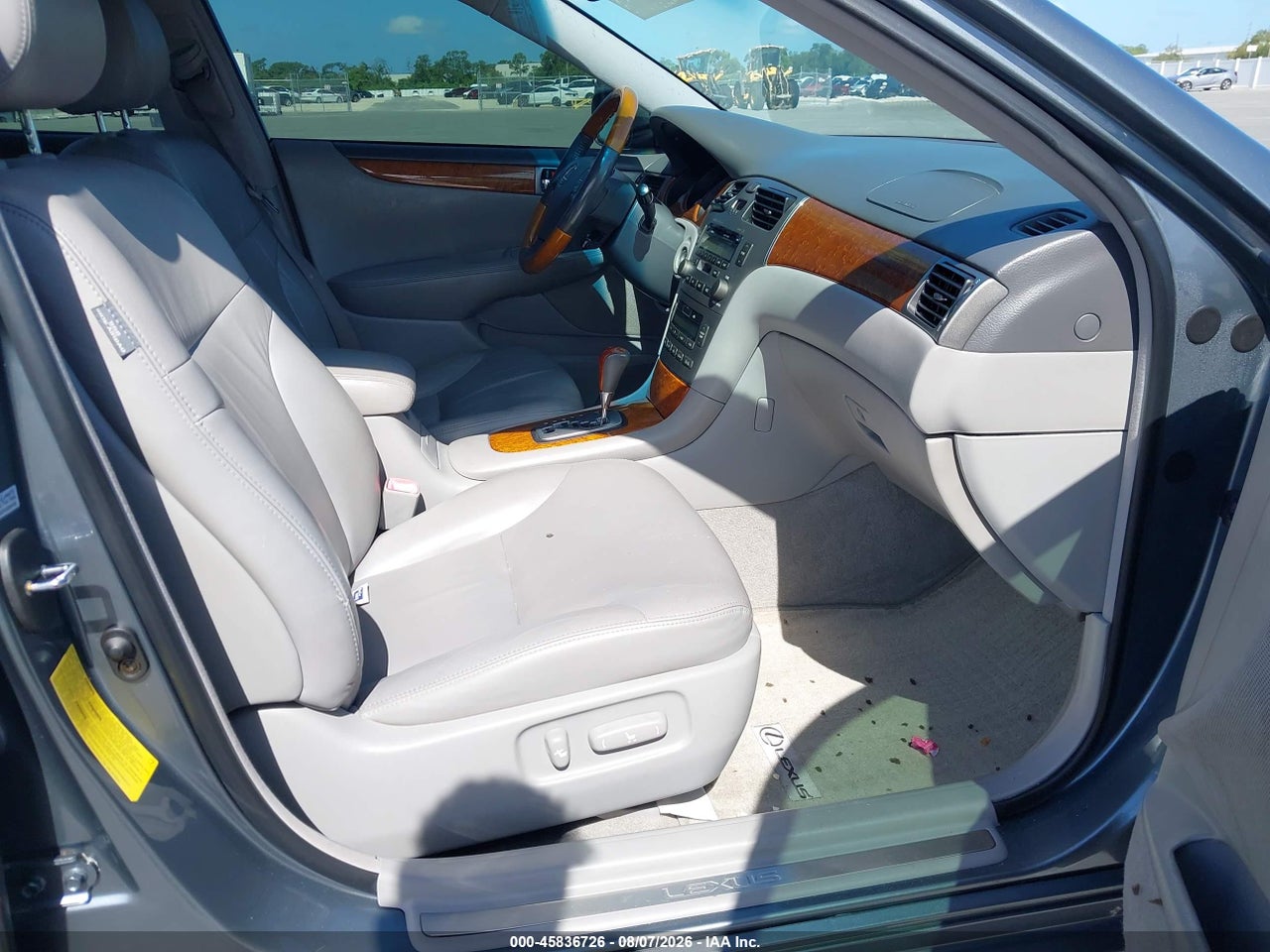 2005 LEXUS ES 330 · 5/11