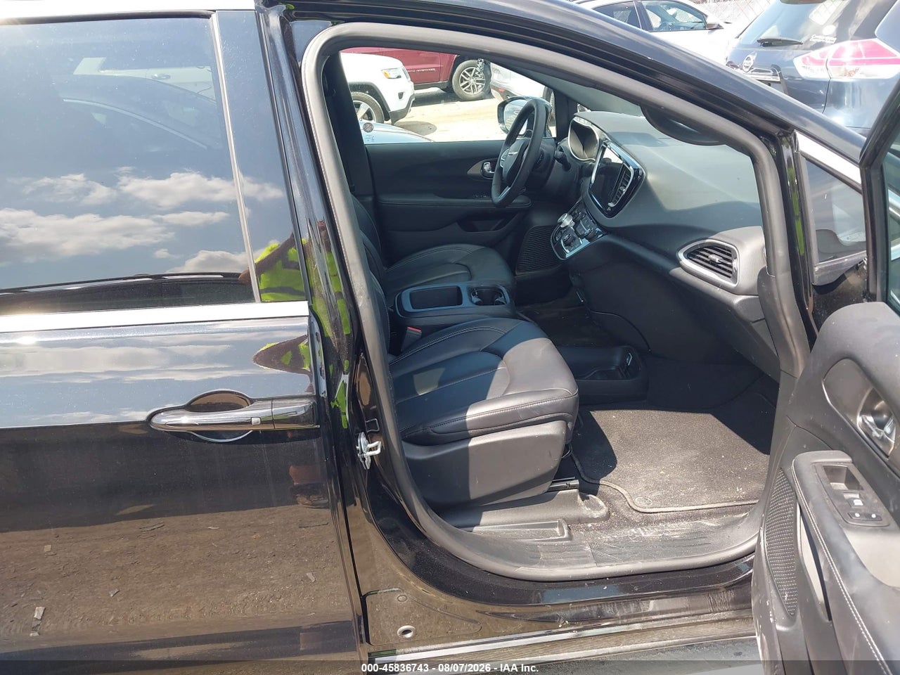 2026 CHRYSLER PACIFICA SELECT · 5/11