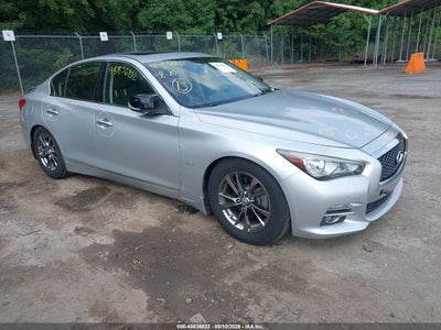 JN1EV7AP8HM****** · 2017 INFINITI Q50 3.0T SIGNATURE EDITION