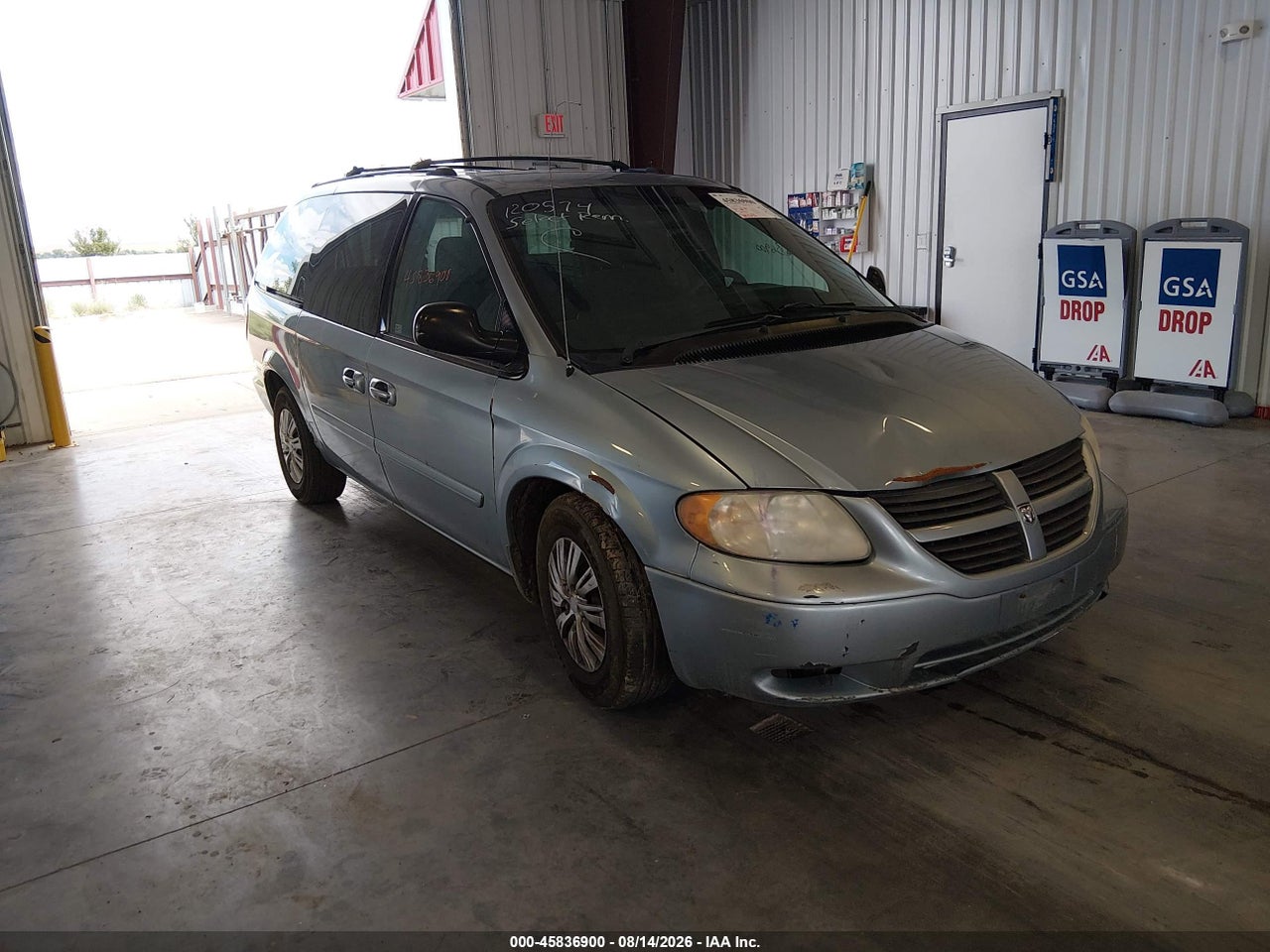 2005 DODGE GRAND CARAVAN SE