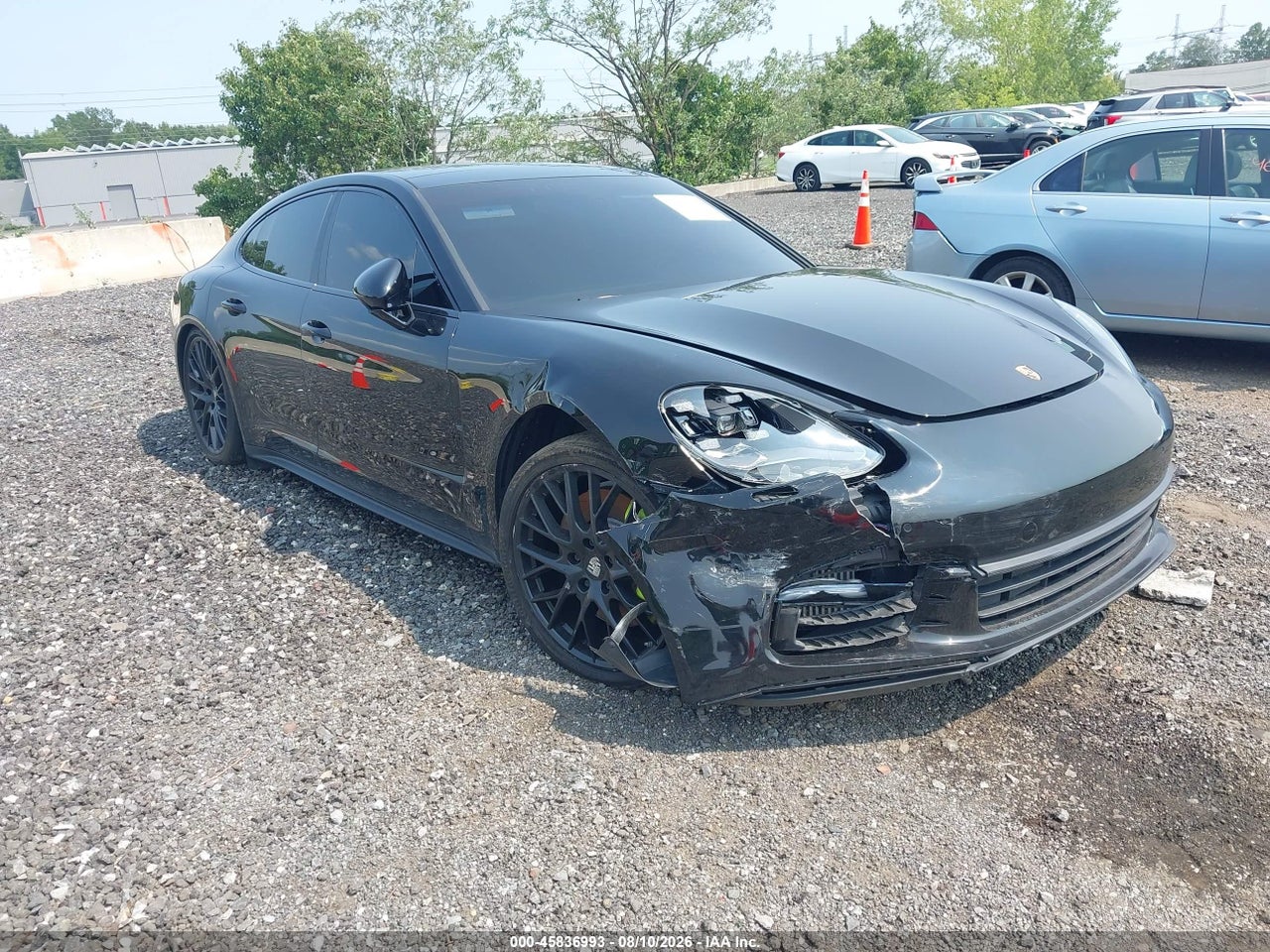 WP0AE2A73JL****** · 2018 PORSCHE PANAMERA E-HYBRID 4