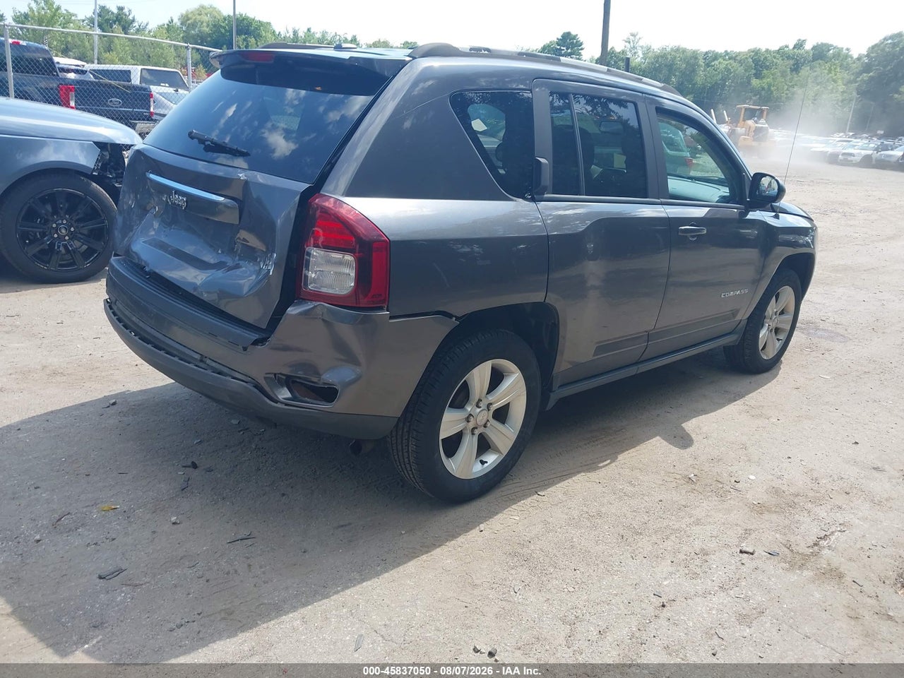 2016 JEEP COMPASS SPORT · 4/11