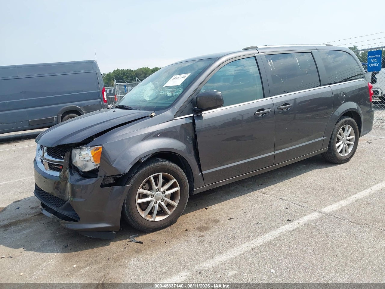 2019 DODGE GRAND CARAVAN SXT · 2/11