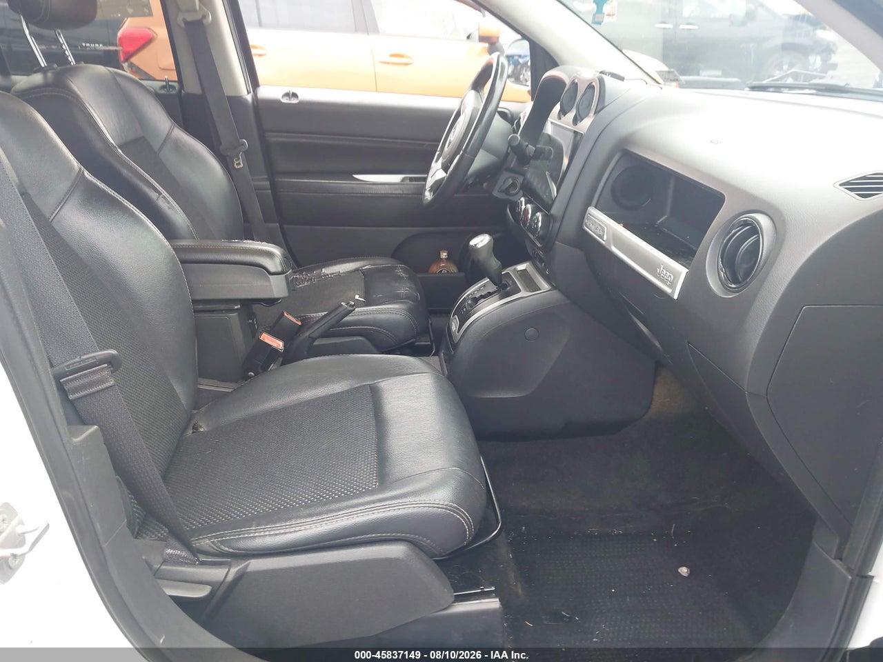 2016 JEEP COMPASS LATITUDE · 5/11