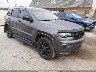 1C4RJFAG9KC****** · 2019 JEEP GRAND CHEROKEE ALTITUDE 4X4