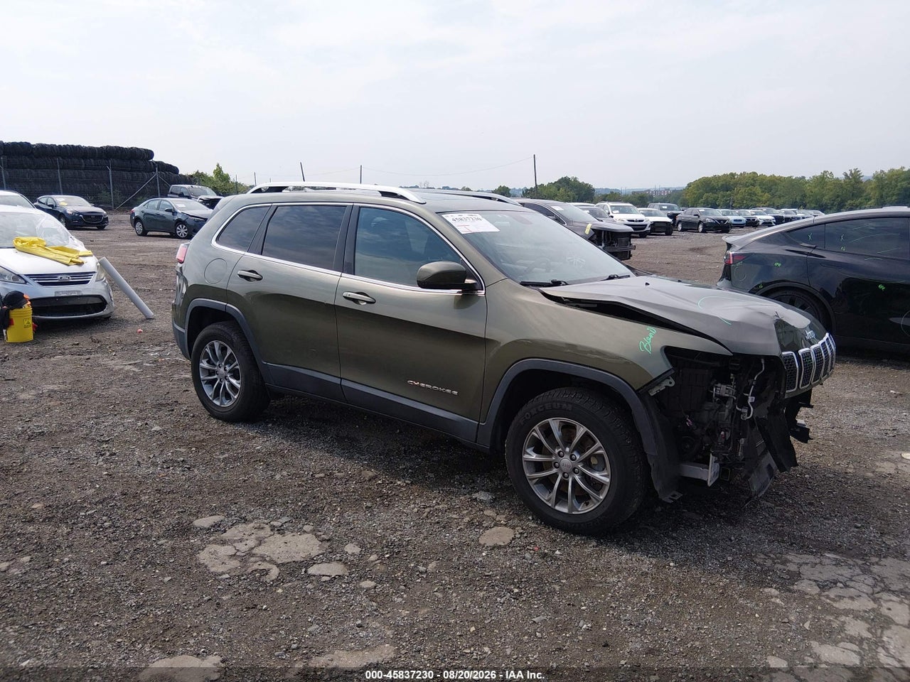2020 JEEP CHEROKEE LATITUDE PLUS 4X4