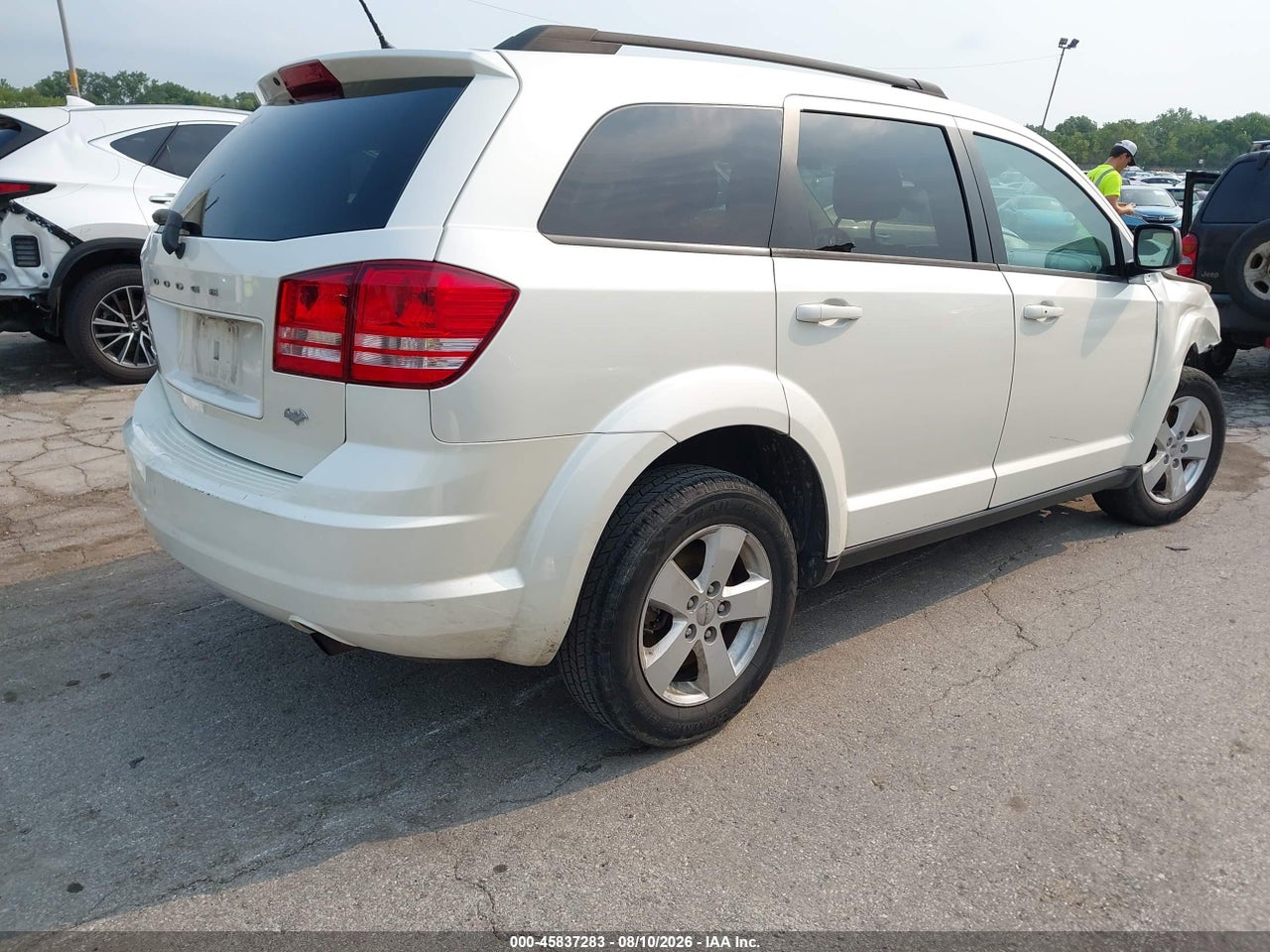 2016 DODGE JOURNEY SE · 4/11