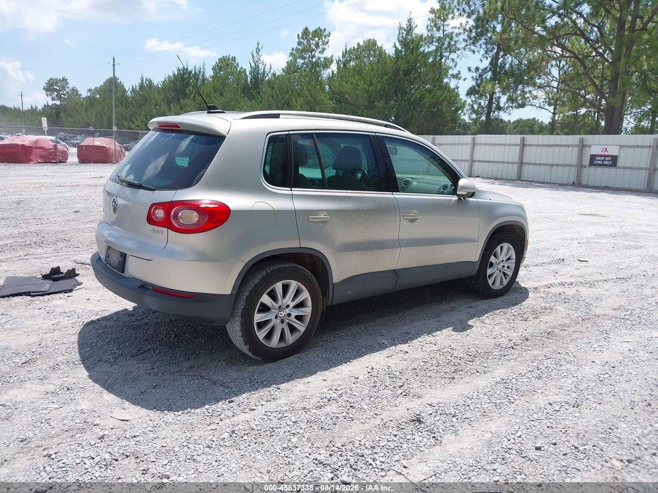 2009 VOLKSWAGEN TIGUAN S/SE/SEL · 4/11
