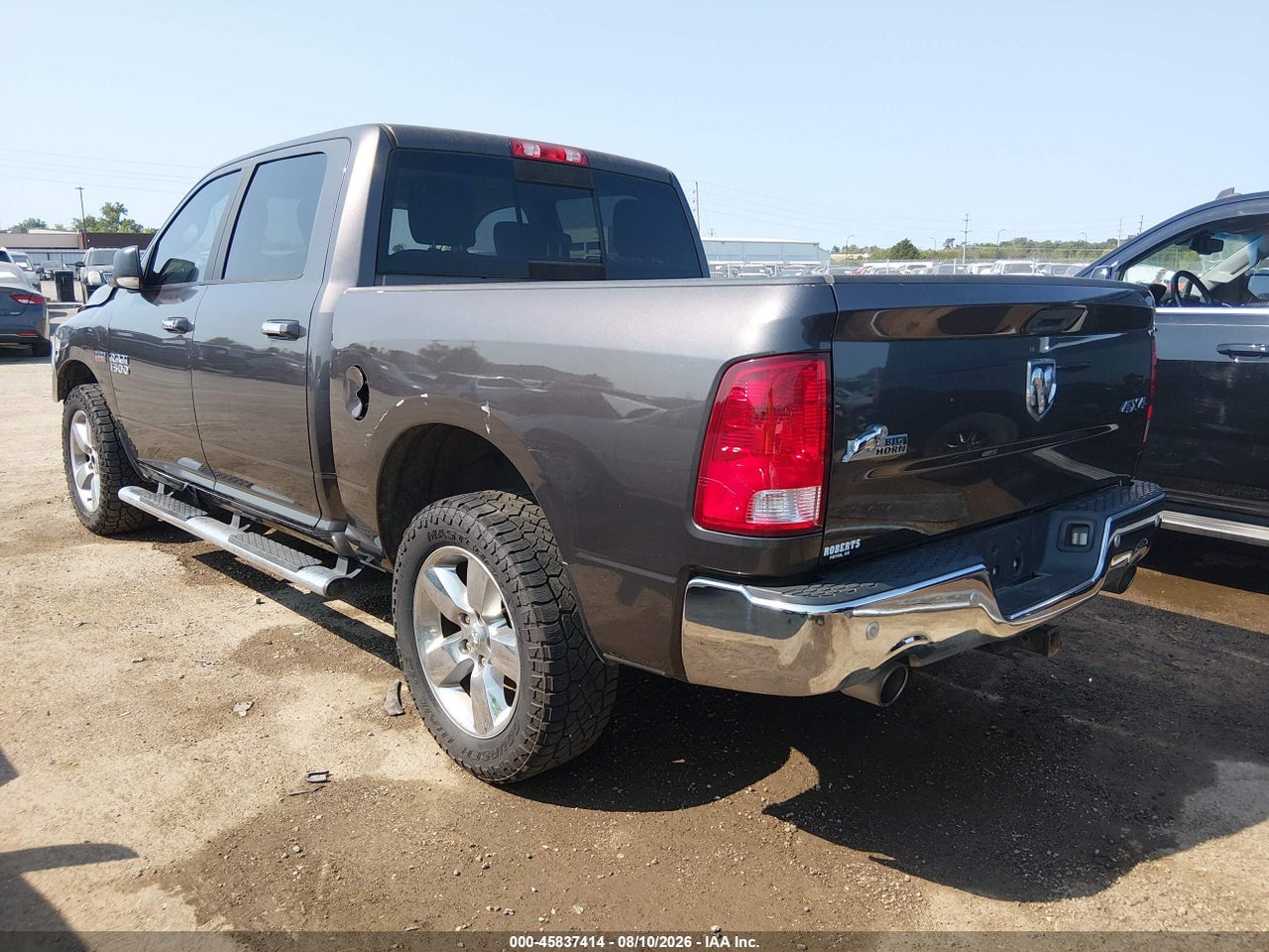 2017 RAM 1500 BIG HORN  4X4 5'7 BOX · 3/11