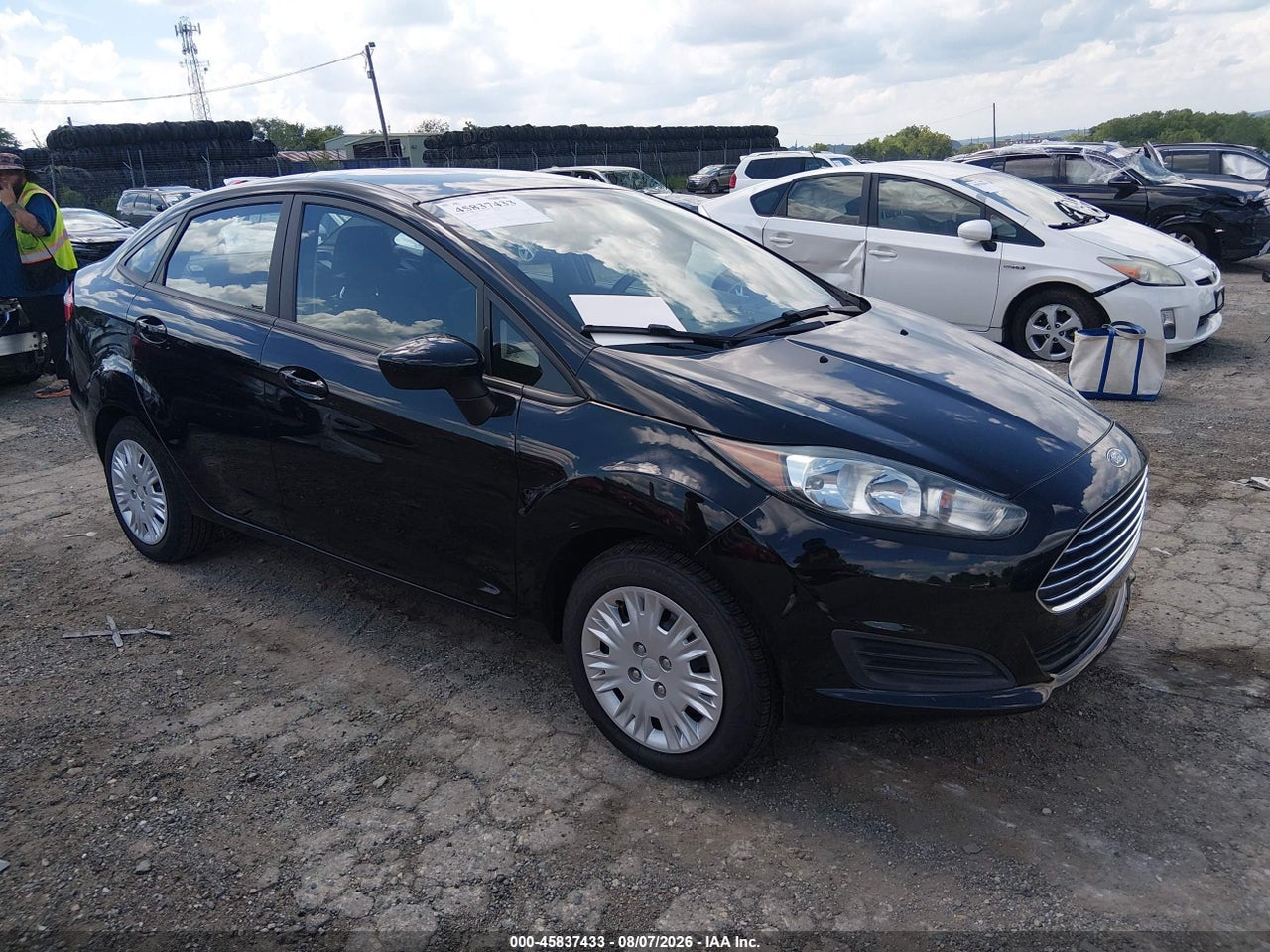 3FADP4AJ0HM****** · 2017 FORD FIESTA S