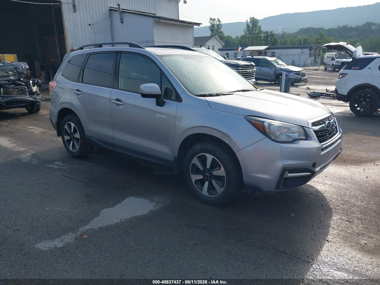JF2SJAGC5HH****** · 2017 SUBARU FORESTER 2.5I PREMIUM
