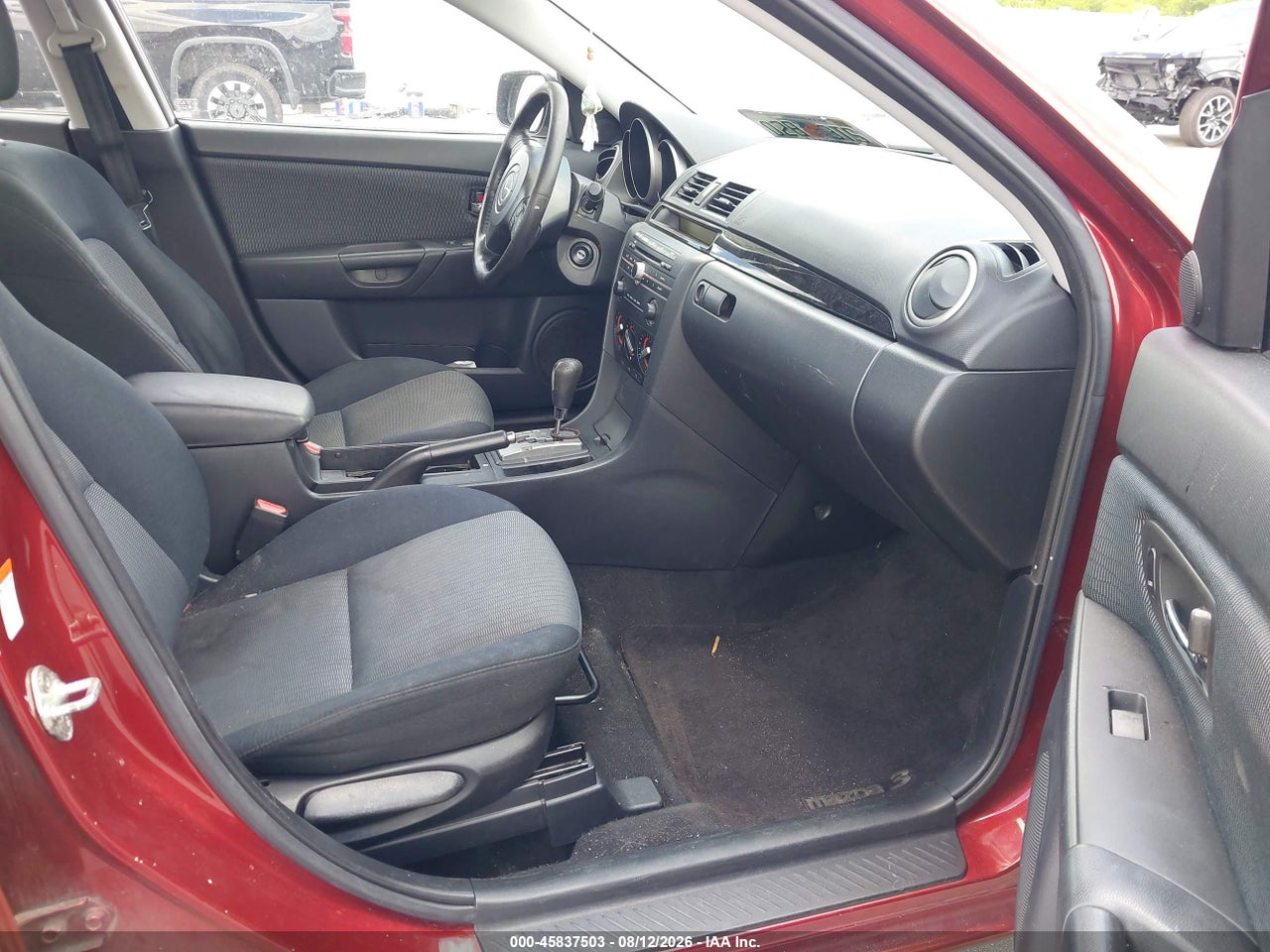 2008 MAZDA MAZDA3 I TOURING VALUE · 5/10