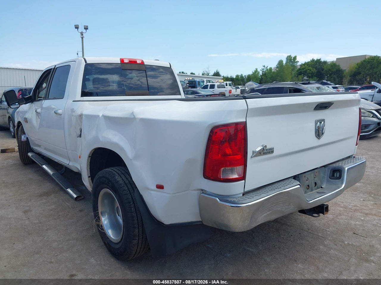 2010 DODGE RAM 3500 SLT · 3/4