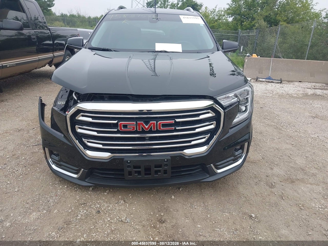 2024 GMC TERRAIN AWD SLT · 6/11