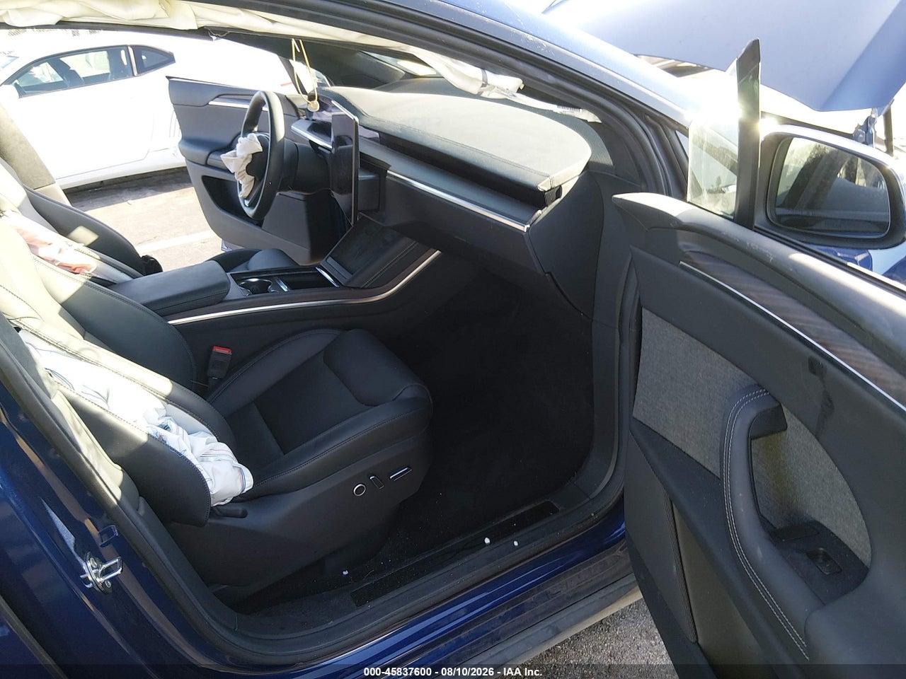 2025 TESLA MODEL X LONG RANGE · 5/9