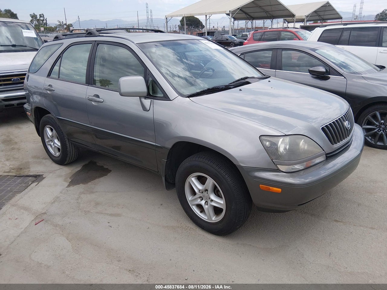 JT6GF10U8Y0****** · 2000 LEXUS RX 300