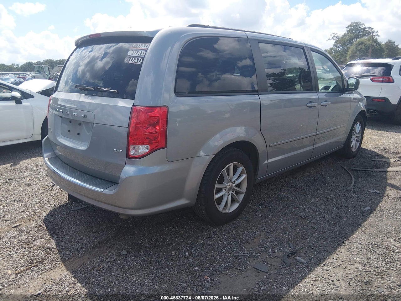 2015 DODGE GRAND CARAVAN SXT · 4/11