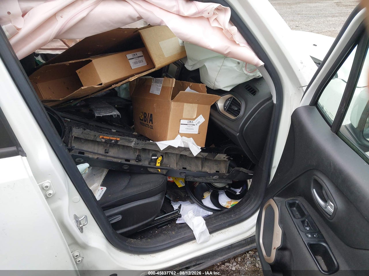 2016 JEEP RENEGADE LATITUDE · 5/10