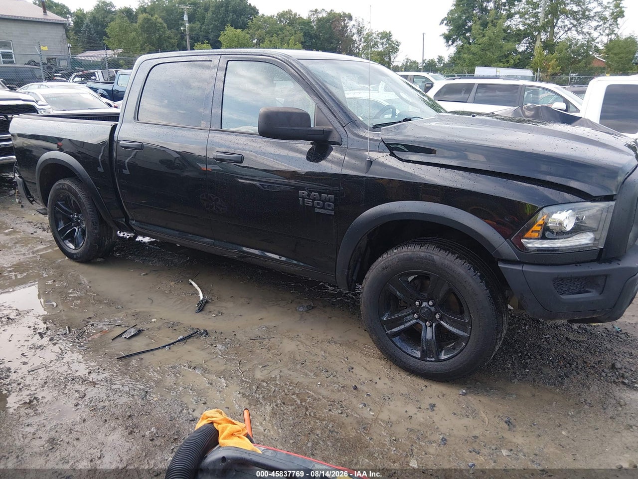 2024 RAM 1500 CLASSIC WARLOCK 4X4 5'7 BOX