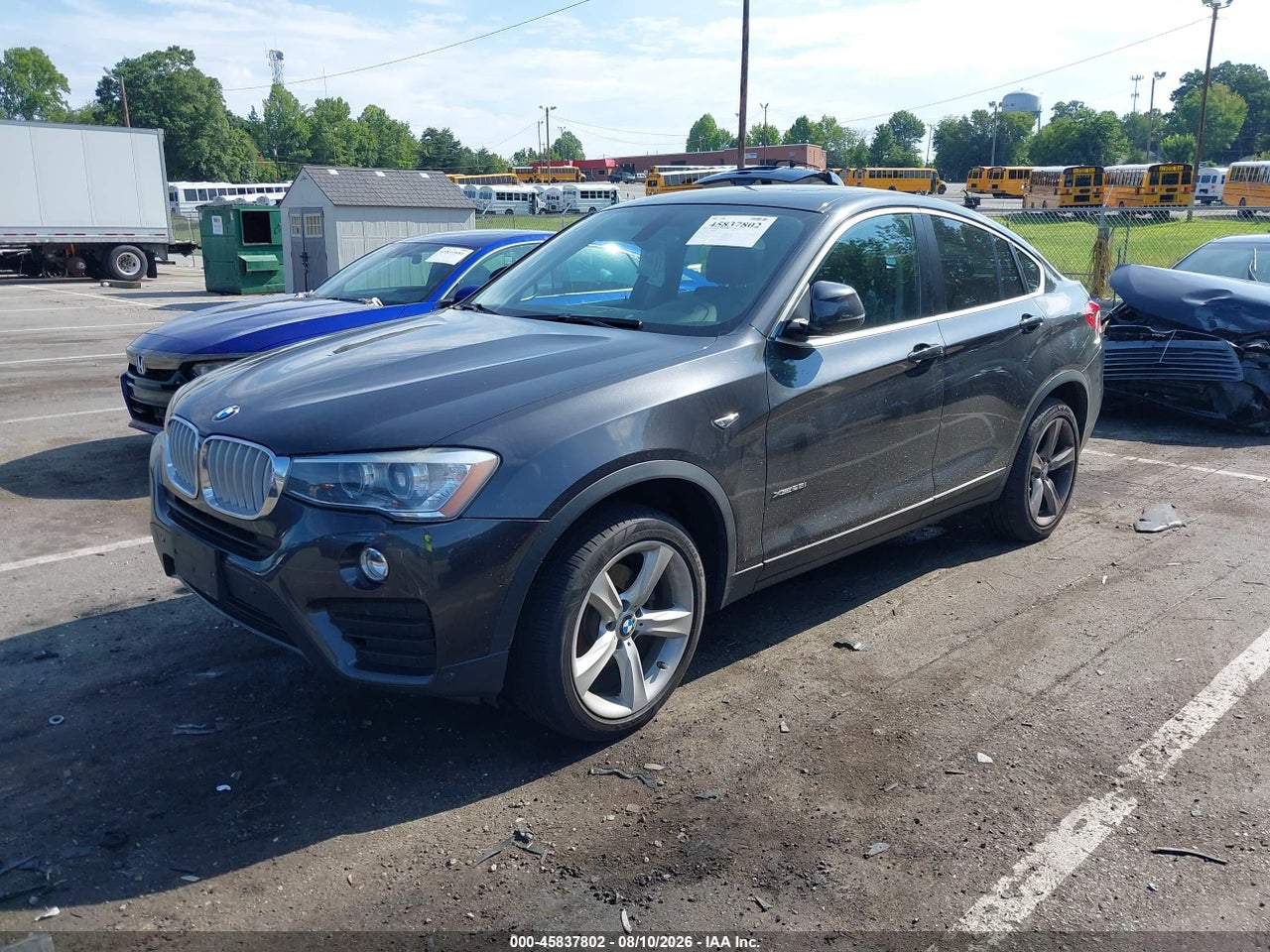 2016 BMW X4 XDRIVE28I · 2/11