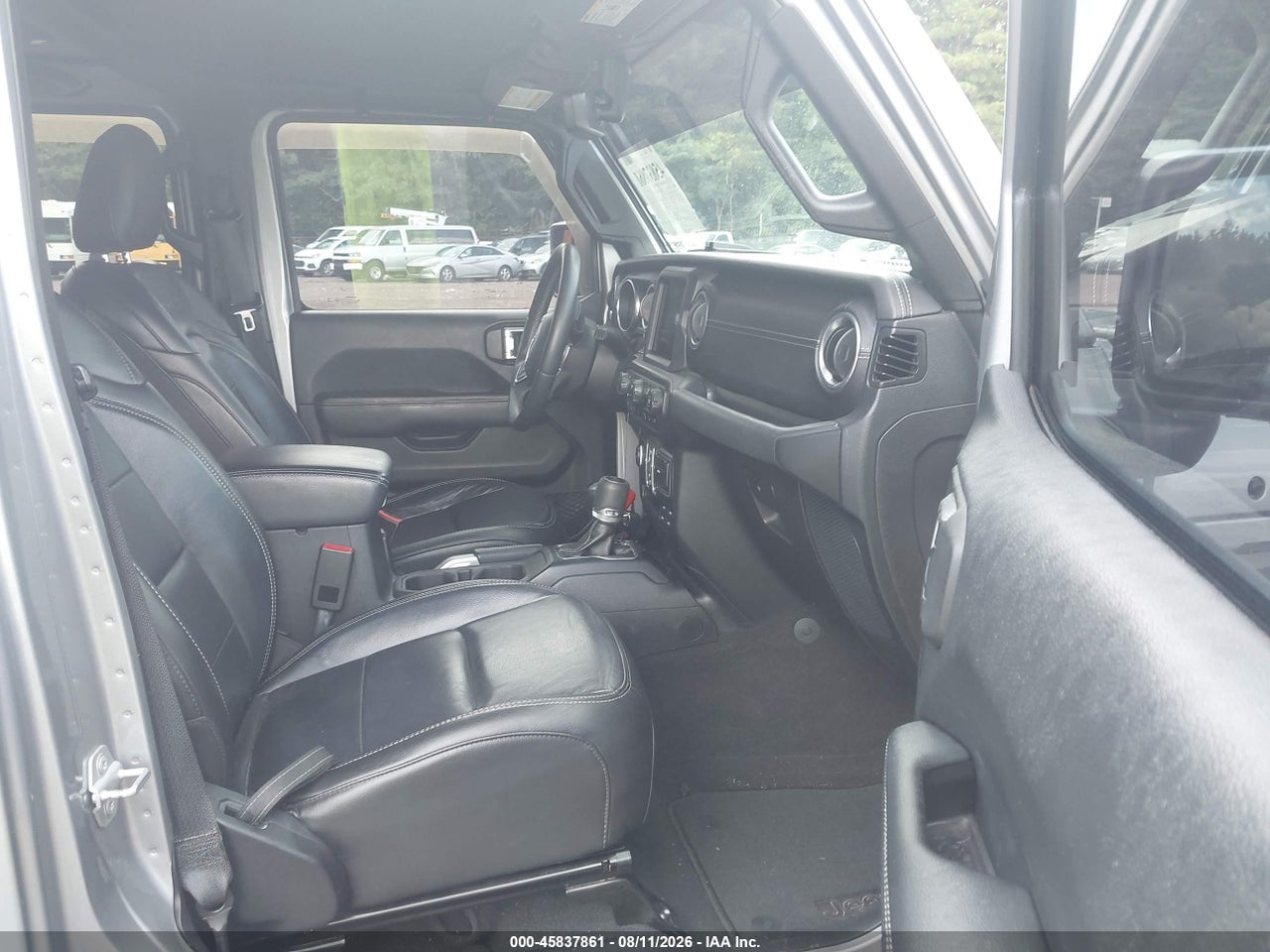 2018 JEEP WRANGLER UNLIMITED SAHARA 4X4 · 5/11