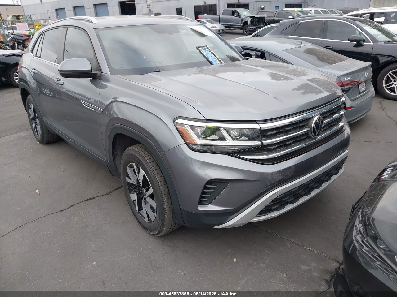 1V2DC2CA3NC****** · 2022 VOLKSWAGEN ATLAS CROSS SPORT 2.0T SE