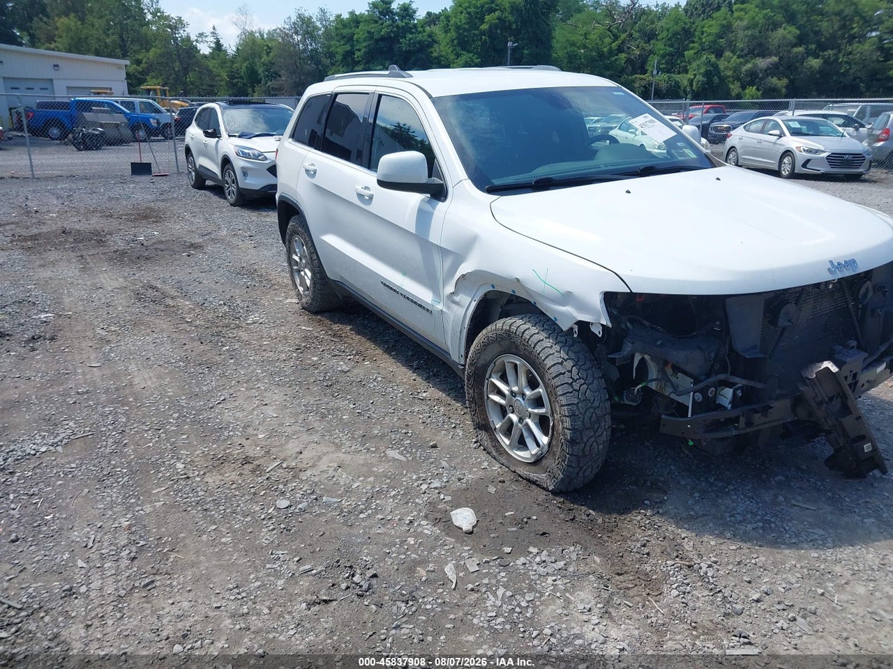 2019 JEEP GRAND CHEROKEE LAREDO E 4X4