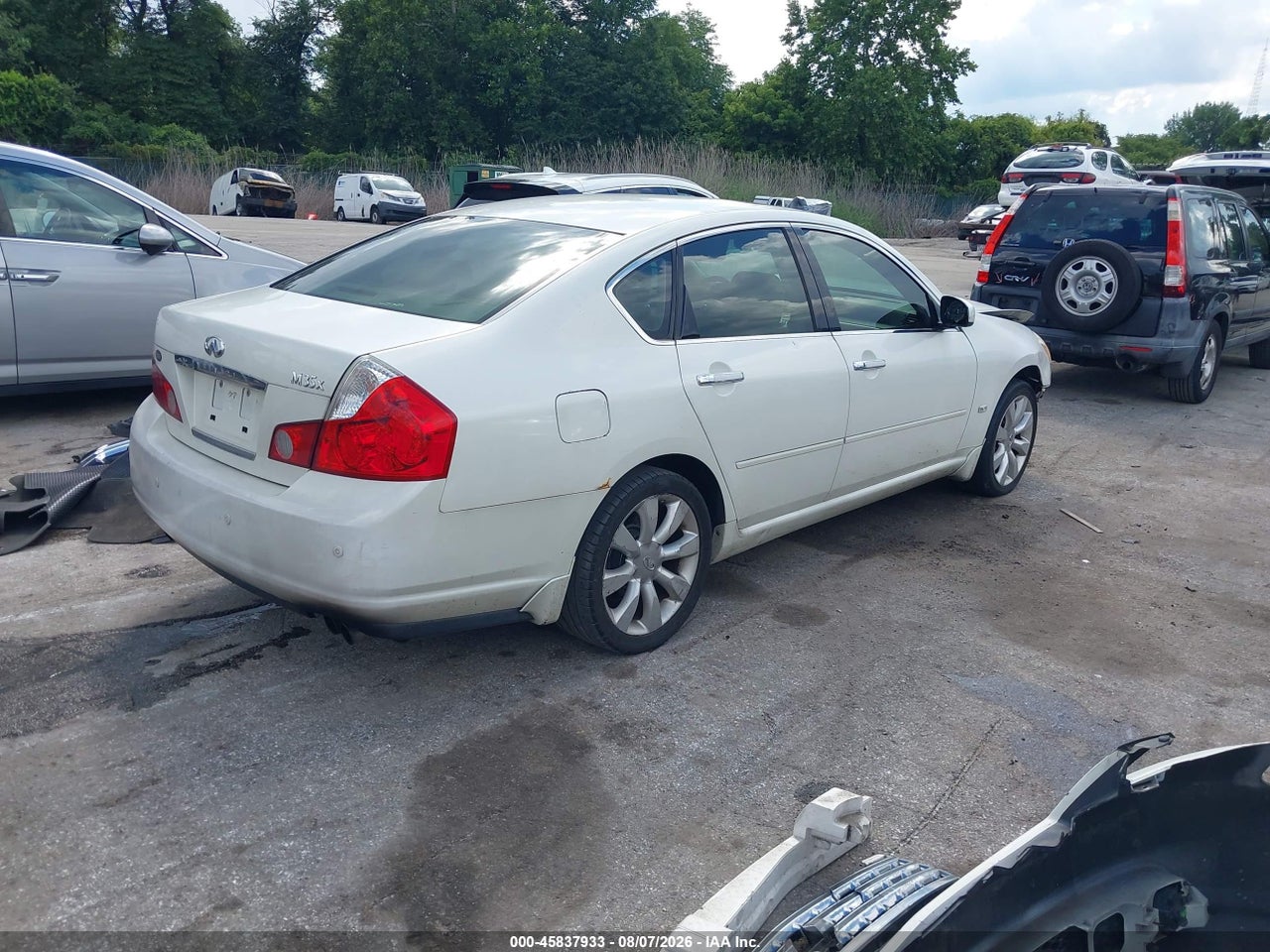 2007 INFINITI M35X · 4/11