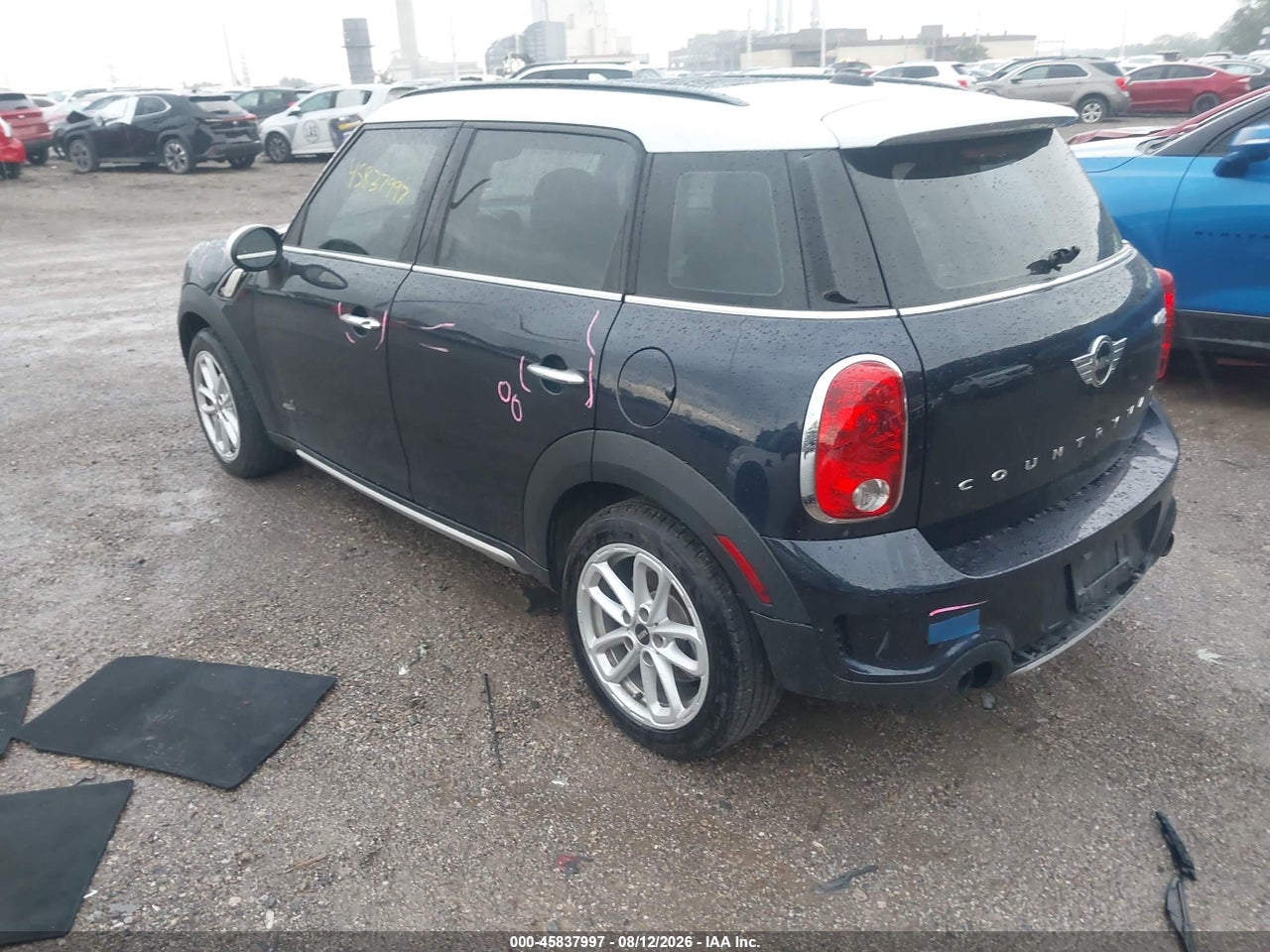 2016 MINI COUNTRYMAN COOPER S · 3/11