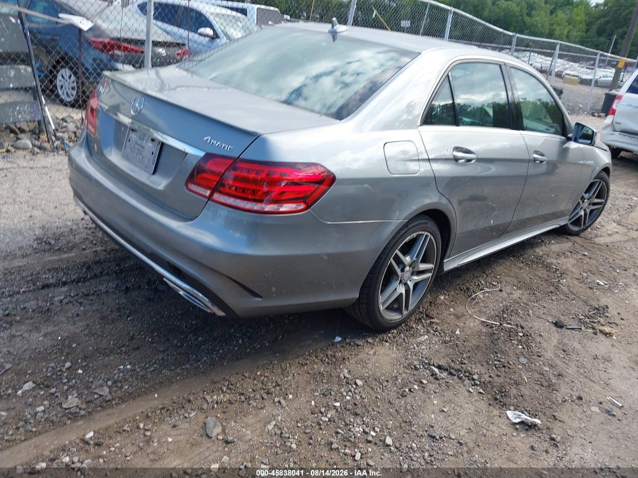 2015 MERCEDES-BENZ E 350 4MATIC · 4/11