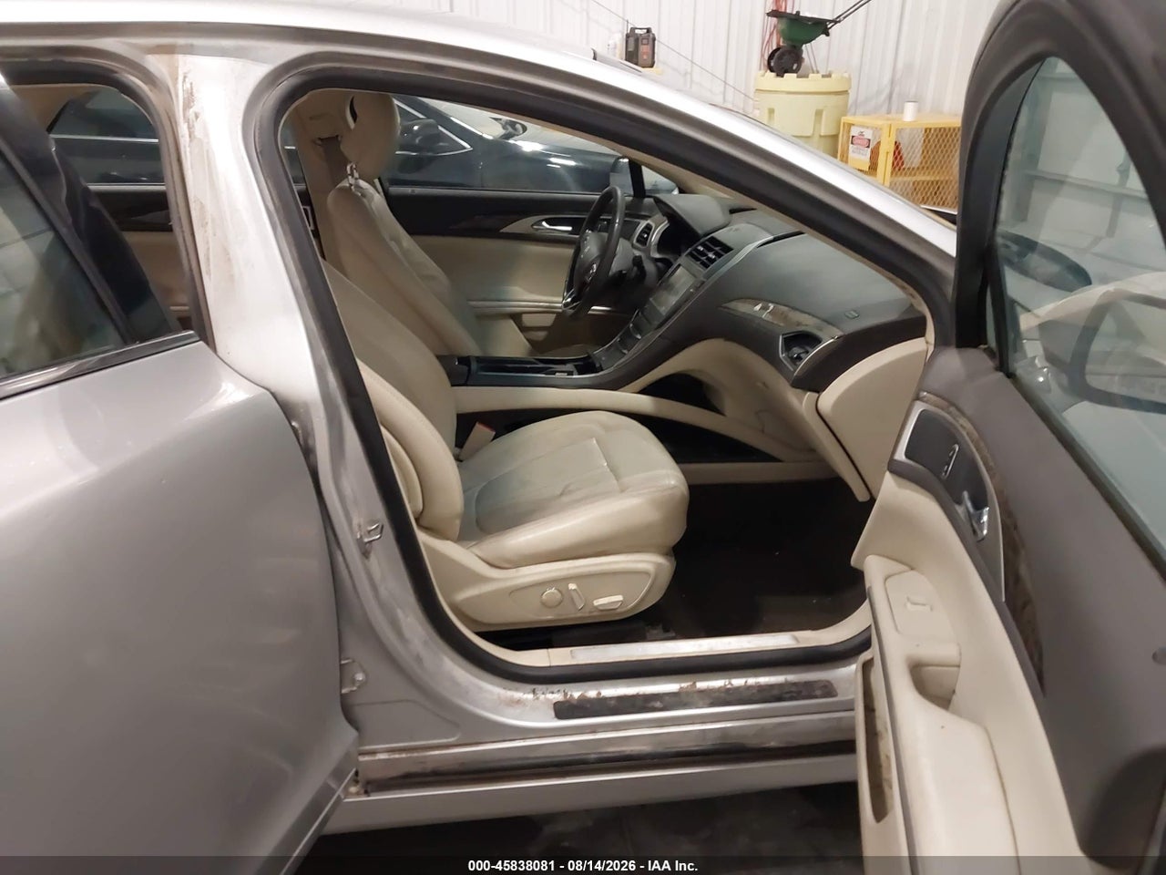 2013 LINCOLN MKZ · 5/11