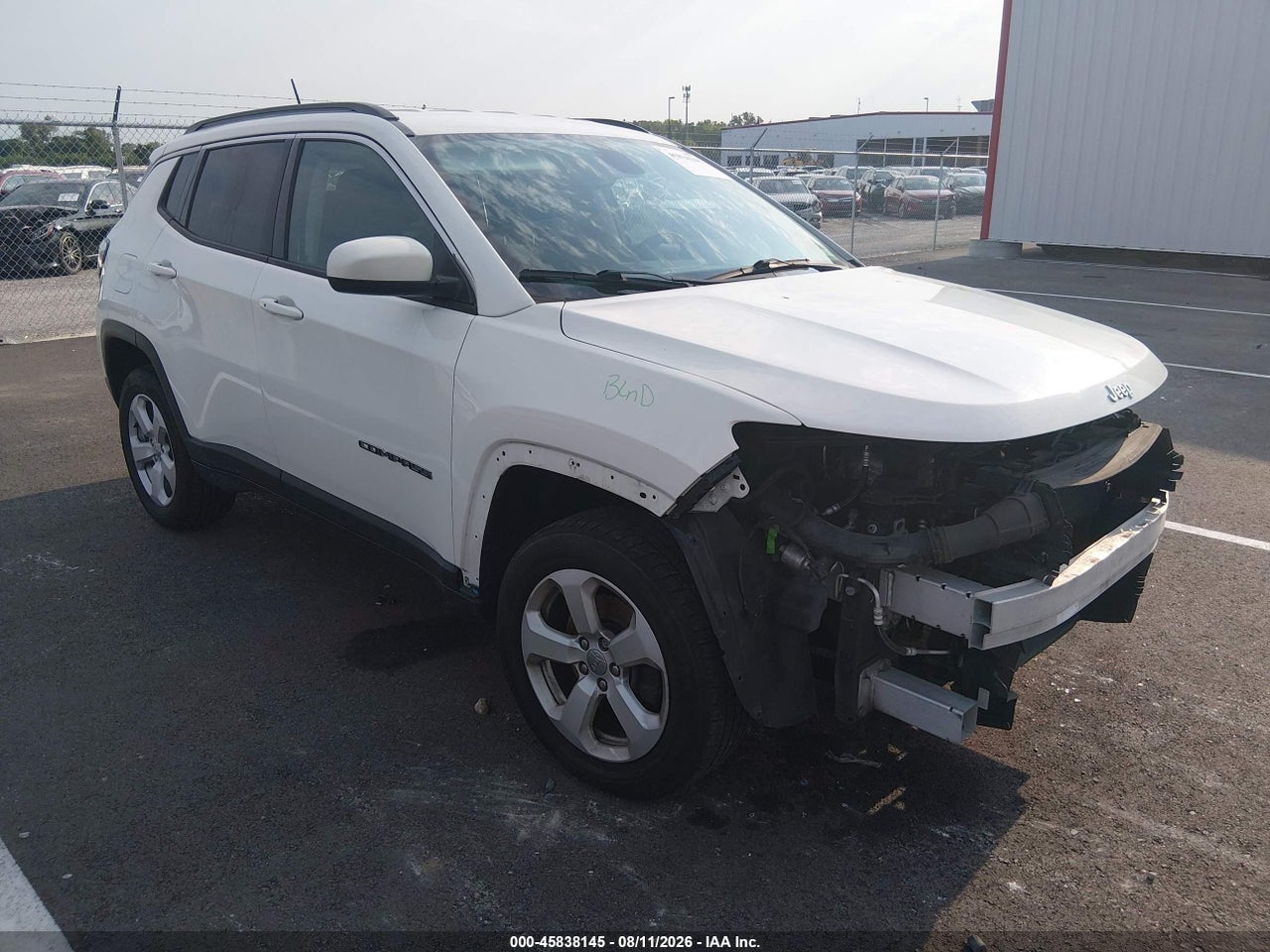 3C4NJDBB3JT****** · 2018 JEEP COMPASS LATITUDE 4X4