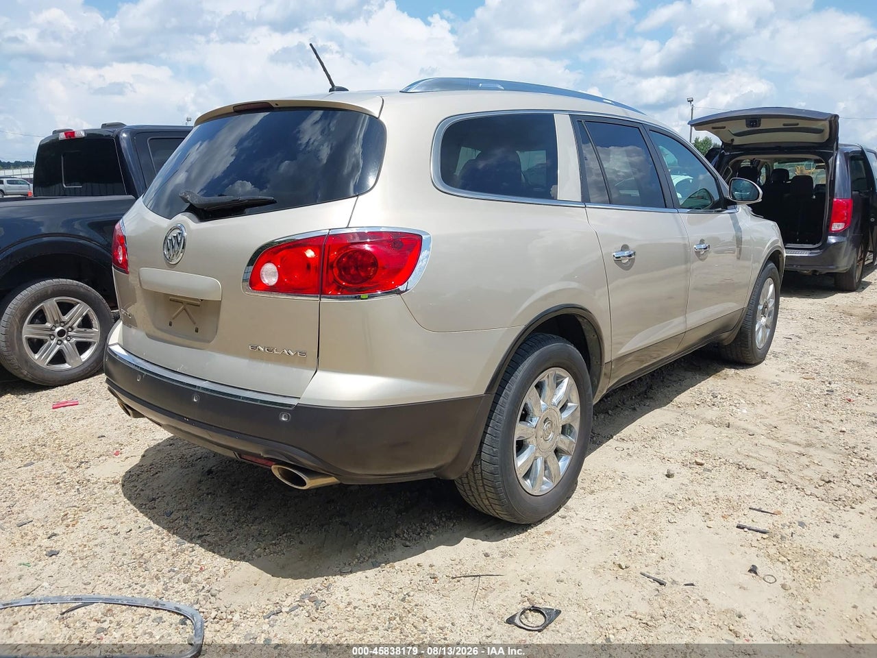 2012 BUICK ENCLAVE LEATHER · 4/11