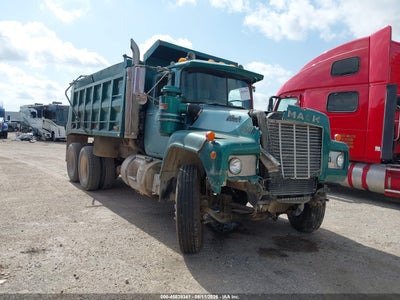 1989 MACK 600 R600