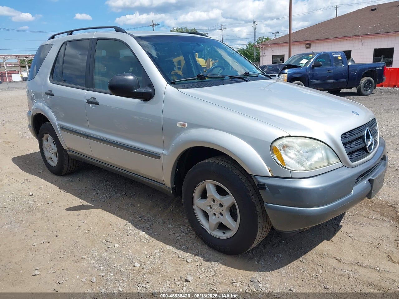 4JGAB54E4WA****** · 1998 MERCEDES-BENZ ML 320 CLASSIC