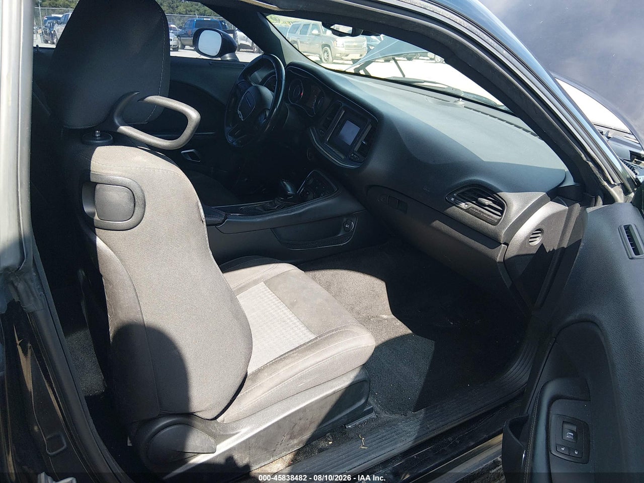 2015 DODGE CHALLENGER SXT · 5/11