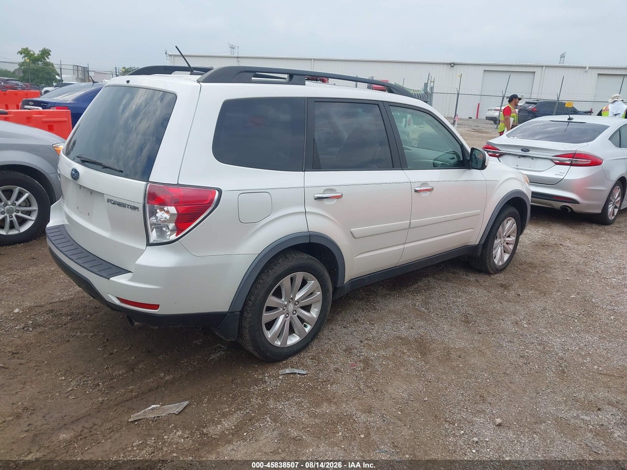 2011 SUBARU FORESTER 2.5X LIMITED · 4/11