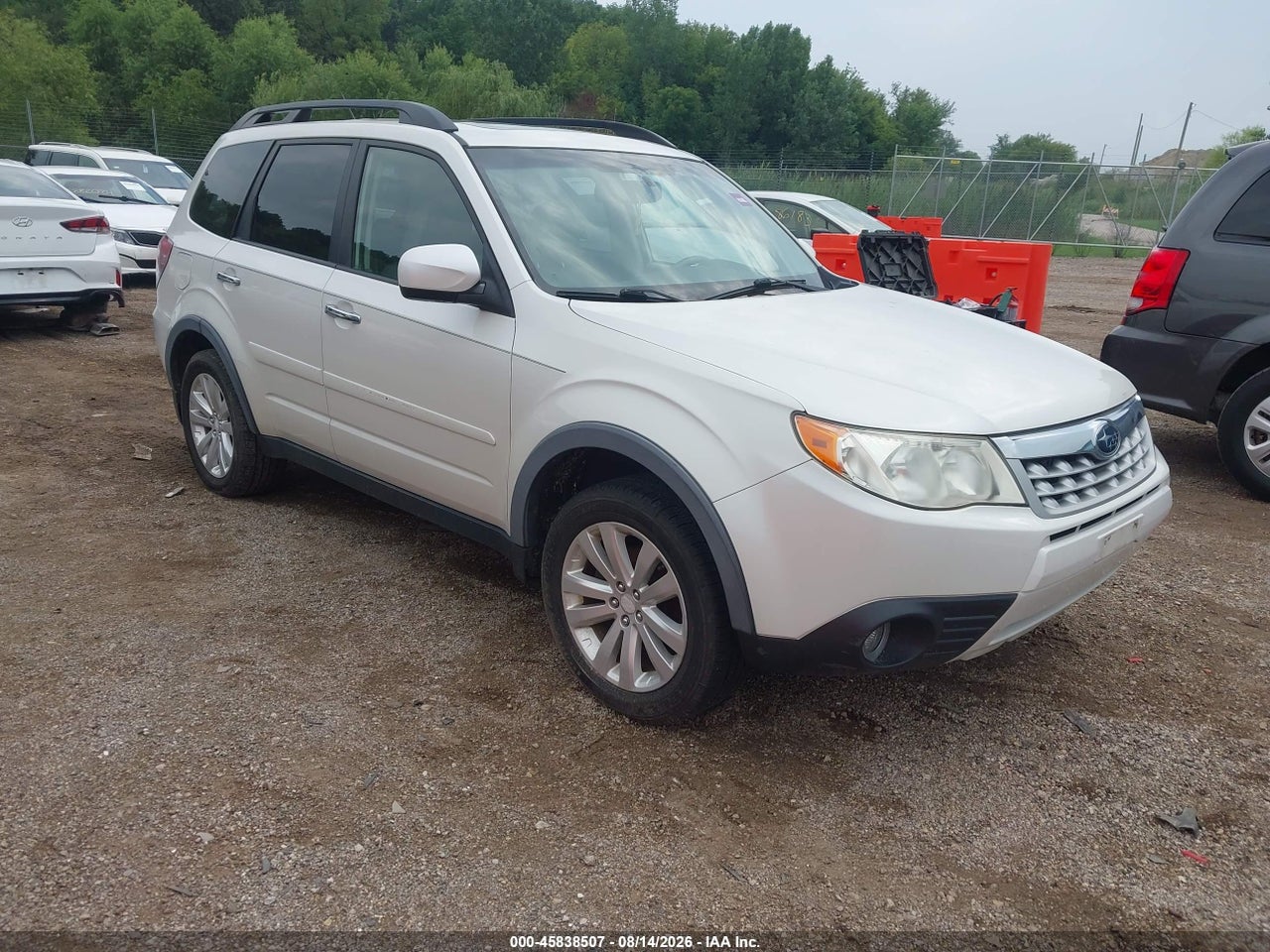 JF2SHBECXBH****** · 2011 SUBARU FORESTER 2.5X LIMITED