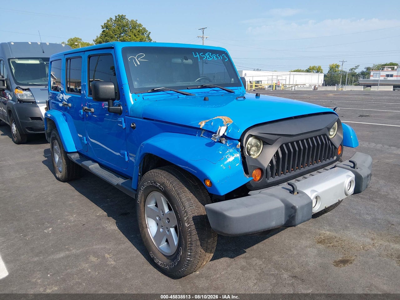 1C4BJWEG8CL****** · 2012 JEEP WRANGLER UNLIMITED SAHARA
