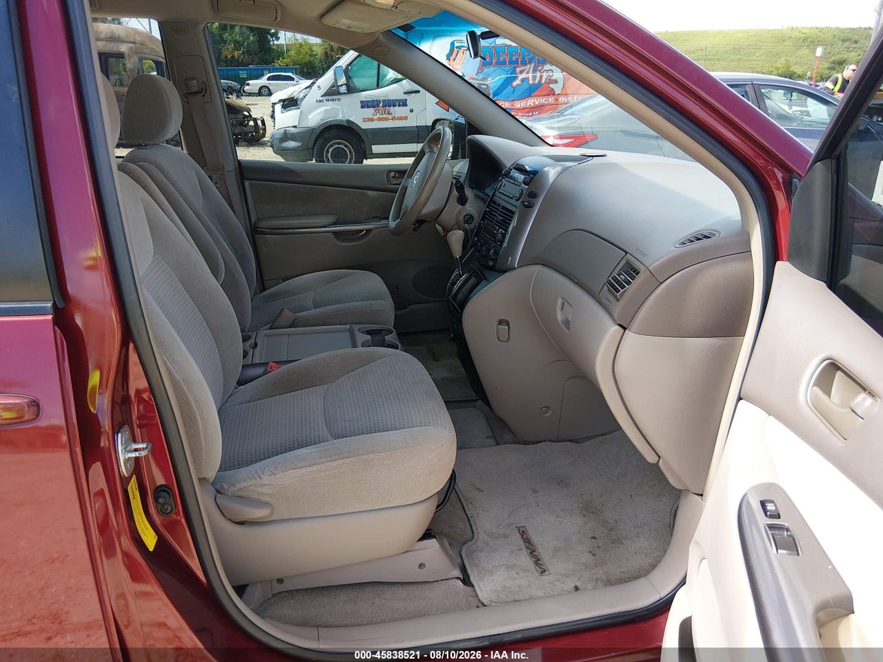 2006 TOYOTA SIENNA CE · 5/8