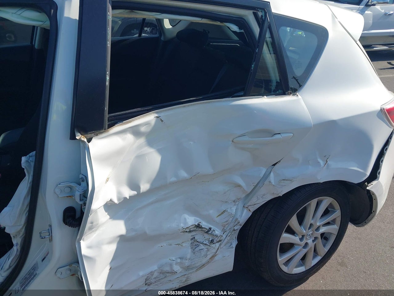 2012 MAZDA MAZDA3 I TOURING · 6/11