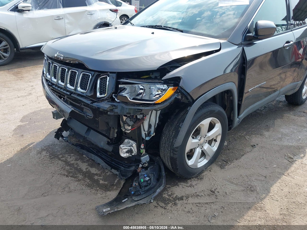 2018 JEEP COMPASS LATITUDE 4X4 · 6/10