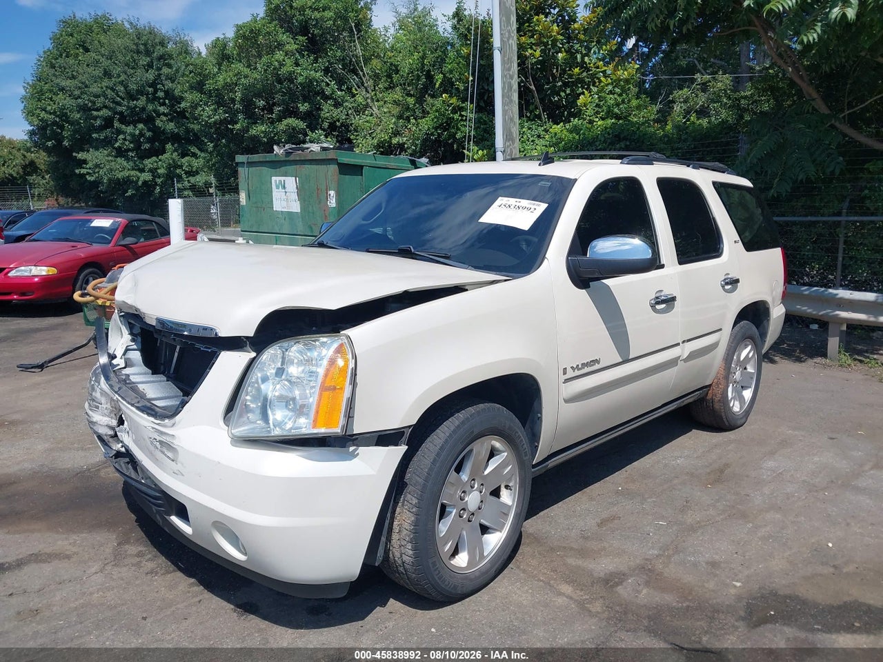 2008 GMC YUKON SLT · 2/11