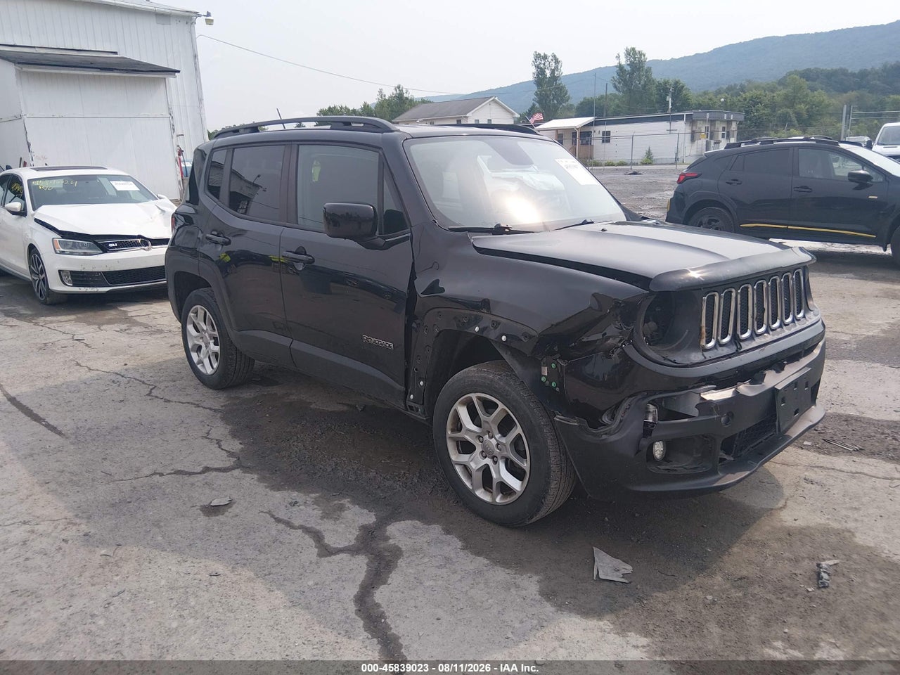 ZACCJBBB5HP****** · 2017 JEEP RENEGADE LATITUDE