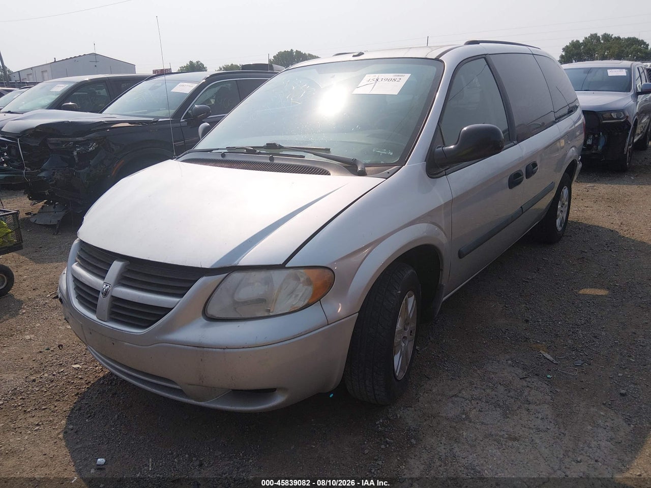 2006 DODGE GRAND CARAVAN SE · 2/11